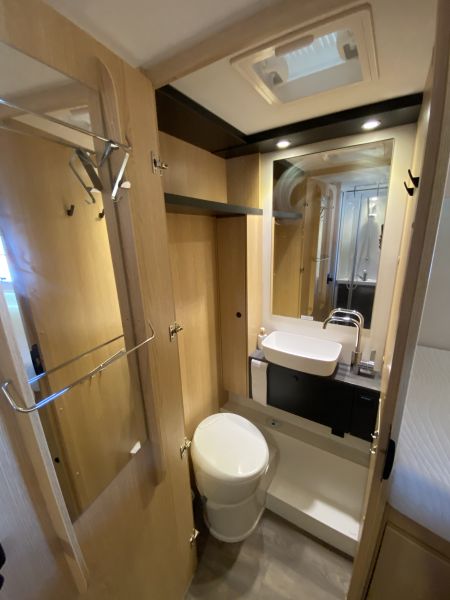 En venta Sunlight T68- Adventure edition- 2024 Blanco 2024 Murcia foto 9