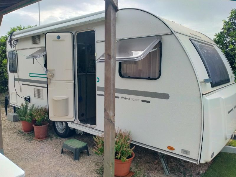 En venta Adria Aviva 522pt Blanco 2019 Valencia foto 1