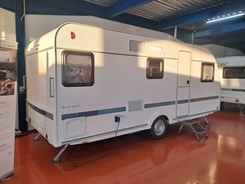 En venta Adria Adria Aviva 522 PT Aire Acondicionado Blanco 2025 Barcelona foto 3