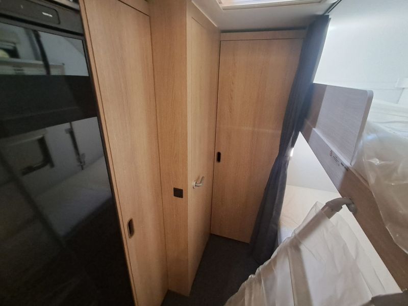 En venta Adria Adria Aviva 522 PT Aire Acondicionado Blanco 2025 Barcelona foto 13