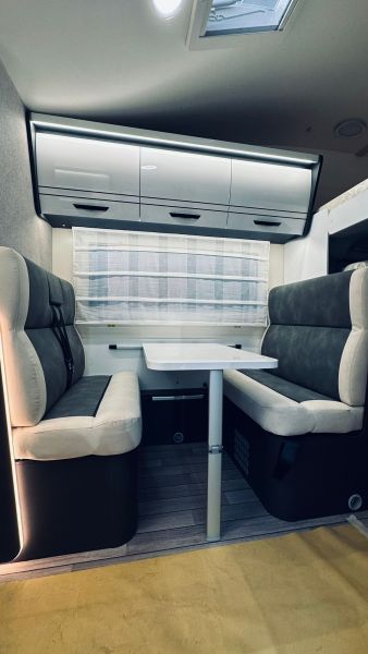 En venta McLouis Glamys 320 Blanco 2024 Barcelona foto 5