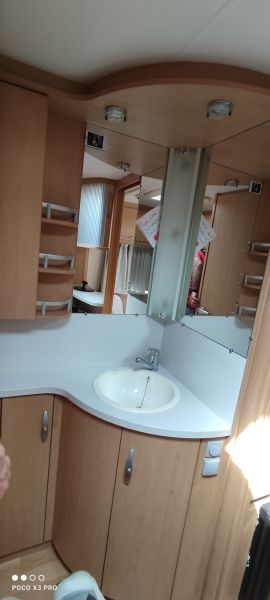 En venta Knaus Sudwing 550 Blanco 2007 Cádiz foto 3