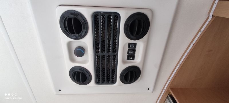 En venta Knaus Sudwing 550 Blanco 2007 Cádiz foto 5