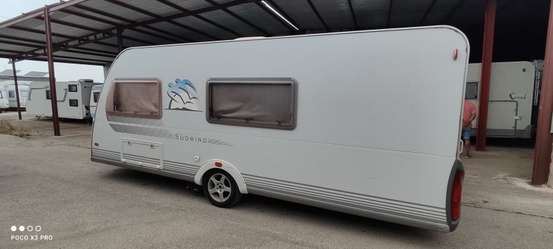 En venta Knaus Sudwing 550 Blanco 2007 Cádiz foto 11