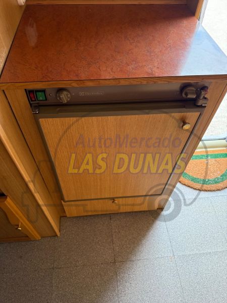 En venta Sunroller sevilla Blanco 2008 Alicante foto 11