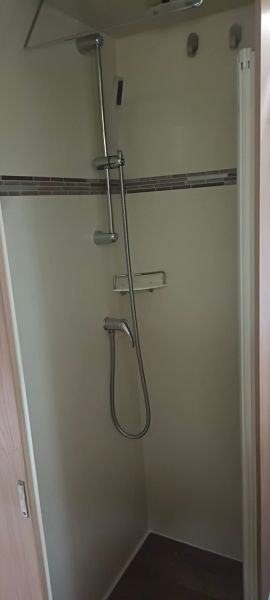 En venta Hobby Vendo PLA Happy 390.  Blanco 2020 Vizcaya foto 10