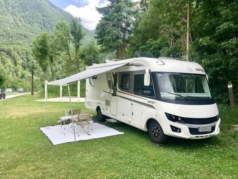 En venta Fiat Autocaravana Integral RAPIDO 8096 Blanco 2020 Huelva foto 1
