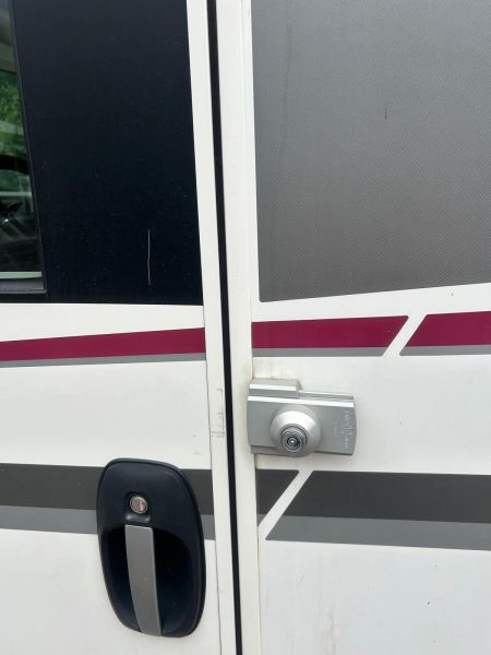En venta Fiat Autocaravana Integral RAPIDO 8096 Blanco 2020 Huelva foto 20