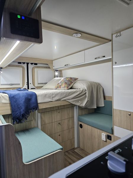 En venta Volkswagen Crafter Blanco 2018 Las Palmas foto 4
