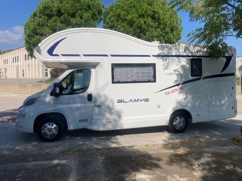 En venta McLouis GLAMYS 220 Blanco 2023 Barcelona foto 3