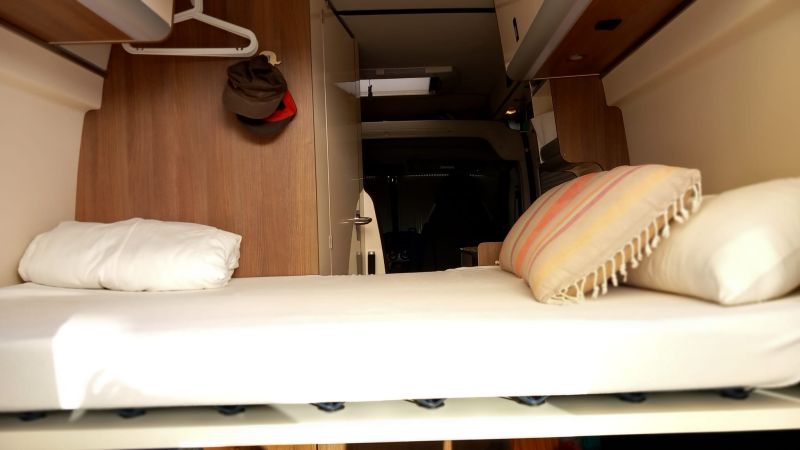 En venta Westfalia AMUNDSEN 130  cv Azul 2017 Barcelona foto 3