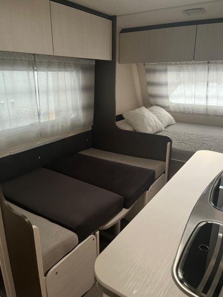 En venta Caravelair Family 486 Blanco 2018 Valladolid foto 19
