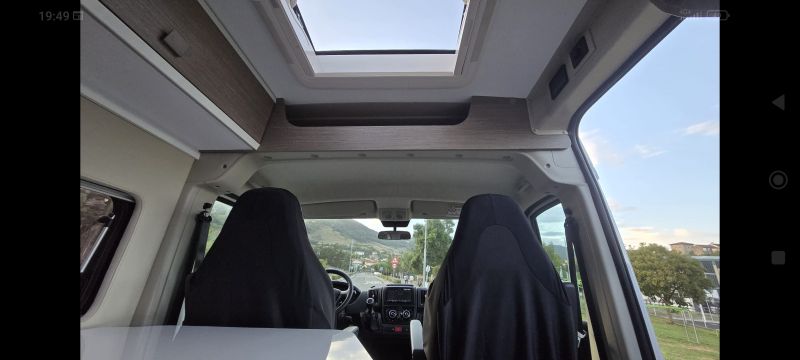 En venta Challenger 114 V MAX Start Edition  Blanco 2022 Vizcaya foto 5