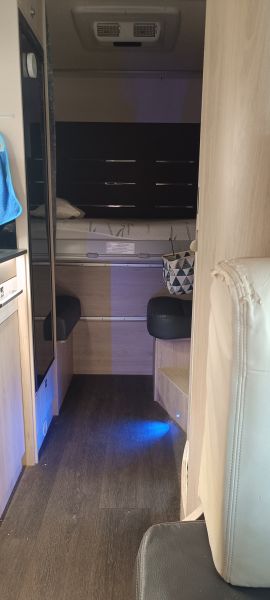 En venta Challenger Quartz 274 Blanco 2018 Barcelona foto 8