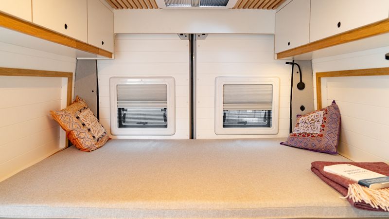 En venta Fiat Ducato L2H2 Blanco 2023 Sevilla foto 16