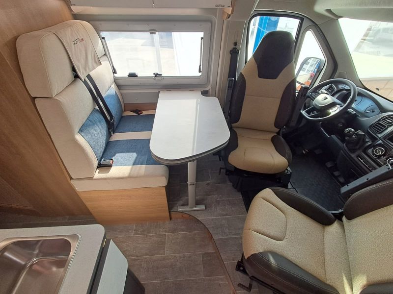 En venta Giotti LineGlobecar Giottiline Giottivan Peugeot Boxer 60 By 60 Be Young 120 Limited Edition Blanco 2026 Barcelona foto 8