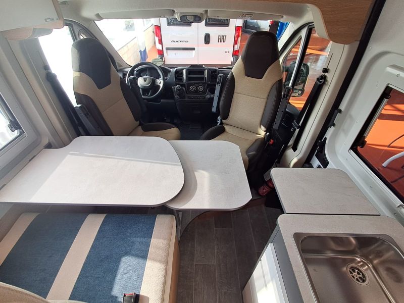 En venta Giotti LineGlobecar Giottiline Giottivan Peugeot Boxer 60 By 60 Be Young 120 Limited Edition Blanco 2026 Barcelona foto 12
