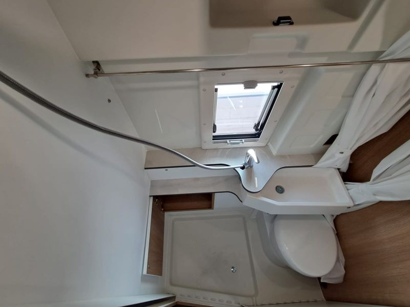 En venta Giotti LineGlobecar Giottiline Giottivan Peugeot Boxer 60 By 60 Be Young 120 Limited Edition Blanco 2026 Barcelona foto 19