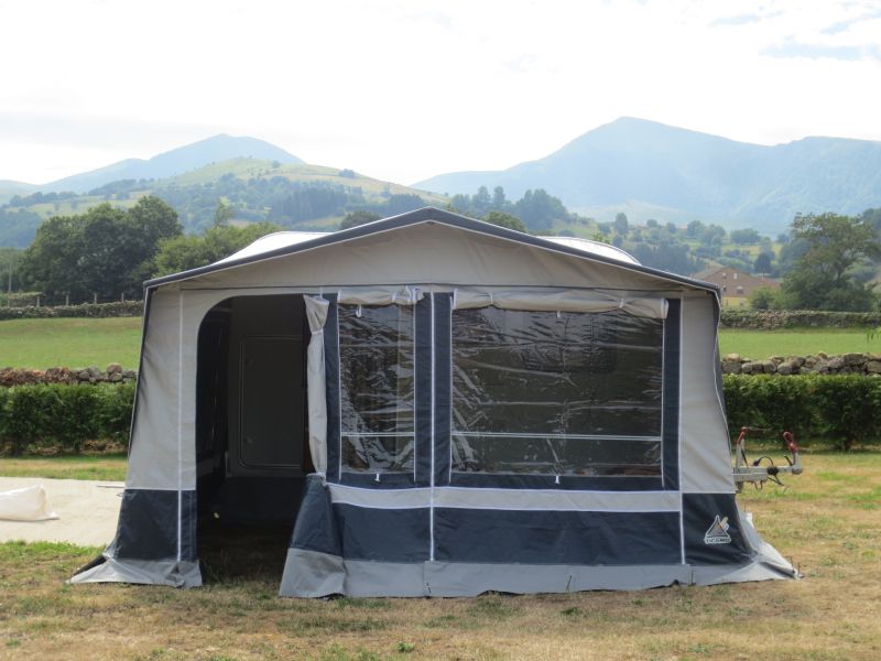 En venta Sunroller jazz 350L Blanco 2009 Cantabria foto 8