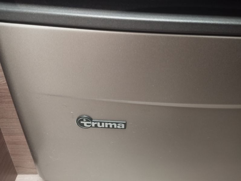 En venta Knaus Sport 400 LKK Blanco 2019 Guipúzcoa foto 16