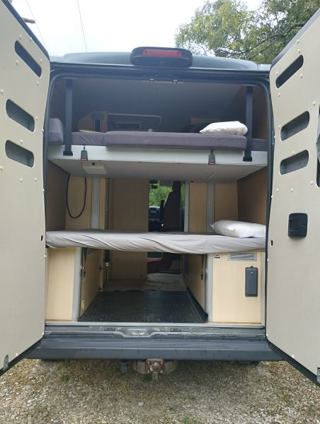 En venta Fiat Ducato multijet, 130 cv Gris 2017 Navarra foto 5