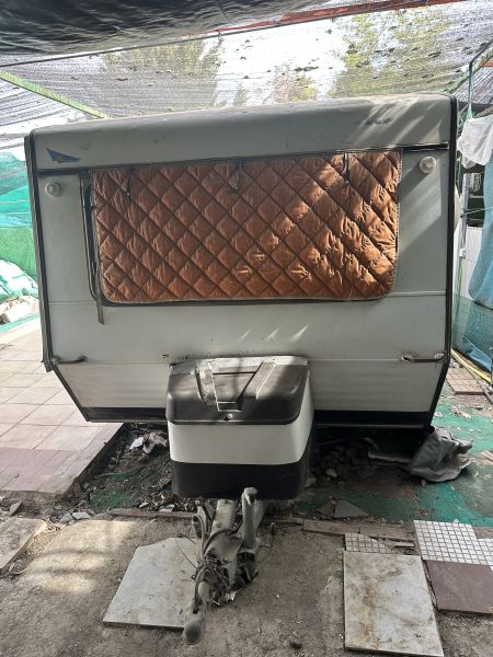 En venta Caravancol — Blanco 1983 Toledo foto 2