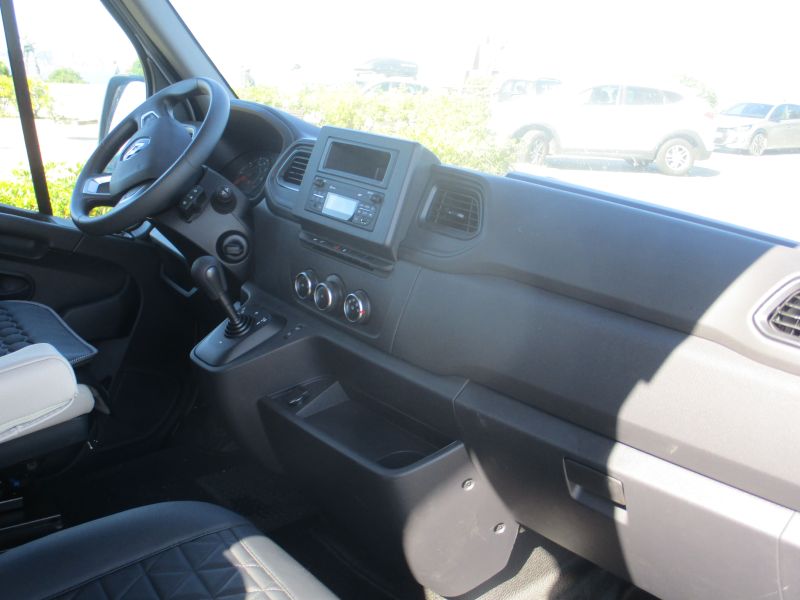 En venta Renault Randger Gris 2023 Asturias foto 23