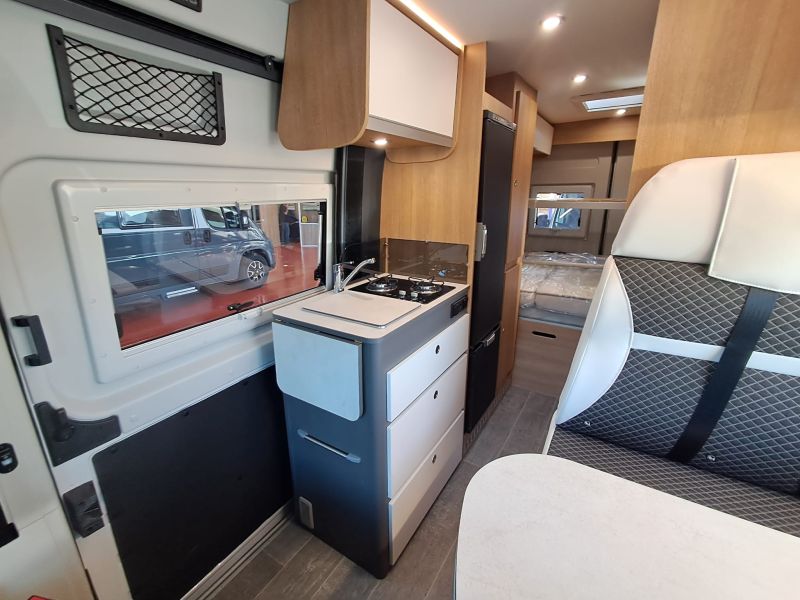 En venta Giotti LineGlobecar Giottiline Giottivan 60 B 140 Privilege Sport Edition Blanco 2026 Barcelona foto 12