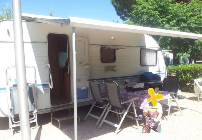 En venta Adria Adora 542pk  Blanco 2007 Tarragona foto 1