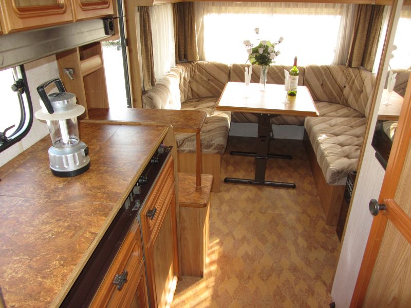 En venta Bürstner 530 TK Beige 1996 Sevilla foto 7