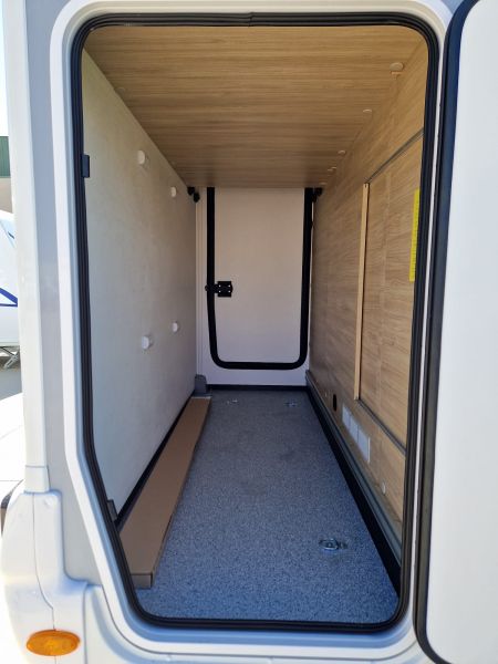 En venta Challenger CHALLENGER 260 GRAPHITE EDITION Gris 2026 Madrid foto 5