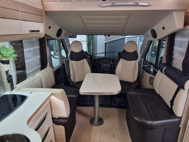 En venta Mobilvetta K Yacht 90 Tecno Line Blanco 2019 Álava foto 20