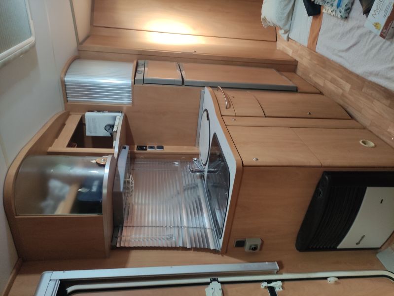 En venta Sunroller Adagio 495 luxe Blanco 2006 Castellón foto 11