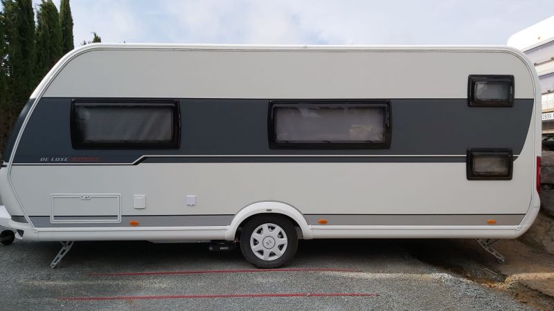 En venta Hobby 560 KMFe de Luxe Edition Blanco 2019 Barcelona foto 14