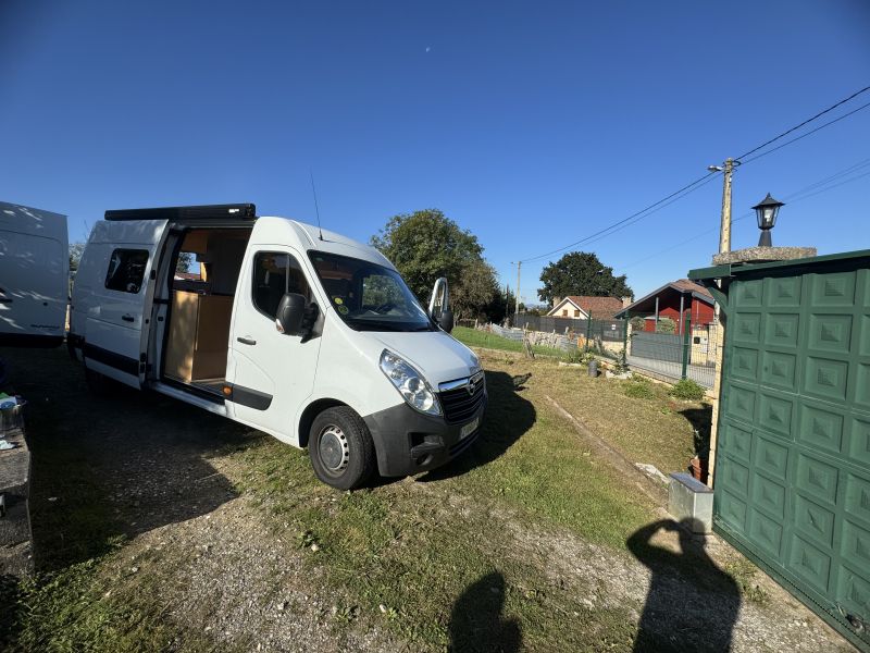 En venta Opel movano 2.3 130cv Blanco 2015 Asturias foto 9