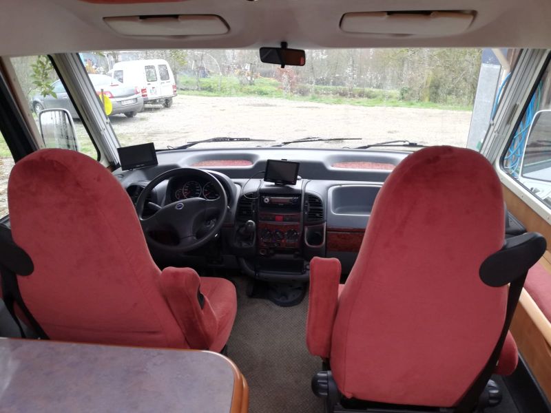 En venta Rapido Fiat rápido 963F integral, motor 2.8 cc de 146 CV Blanco 2005 Madrid foto 6