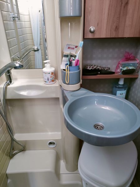 En venta Bürstner 500 TK Blanco 2008 Madrid foto 11