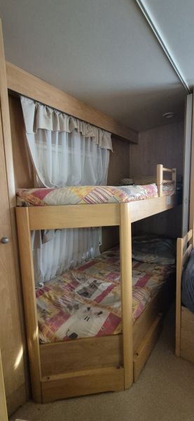 En venta Caravelair Osiris 516 Blanco 2006 Barcelona foto 2