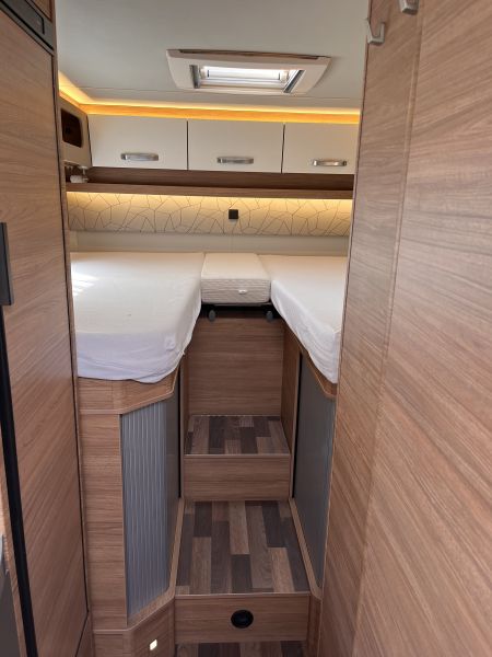 En venta Weinsberg 600 Meg edición pepper Blanco 2022 Madrid foto 10