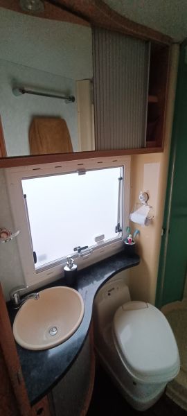 En venta Chausson Welcom 74 Blanco 2006 Barcelona foto 4