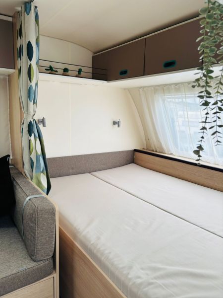 En venta Adria Aviva 495lx  Blanco 2018 Barcelona foto 14