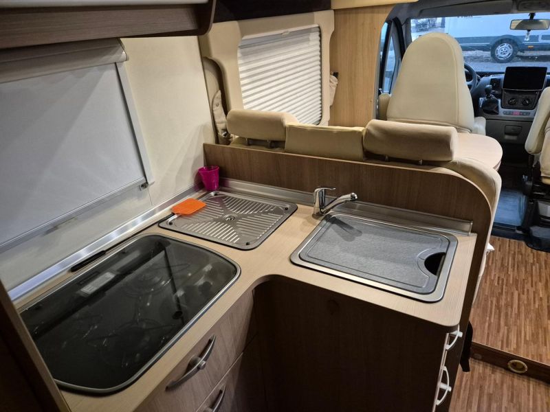 En venta Bürstner IT664 Beige 2010 Huelva foto 18