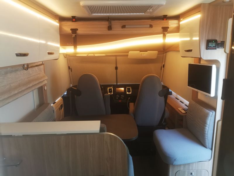 En venta Bürstner Lyseo time 728G  Blanco 2020 Sevilla foto 1