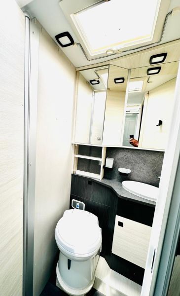 En venta Challenger 328 Blanco 2023 Alicante foto 12