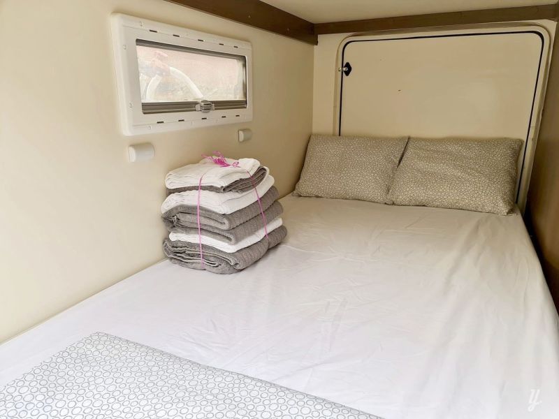 En venta Ford Continental 20 Roller Team Blanco 2019 Barcelona foto 7