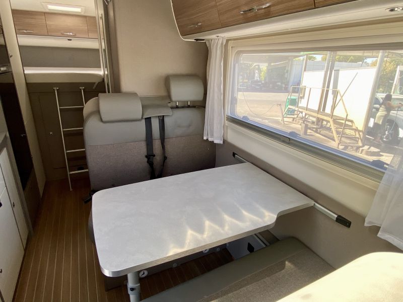 En venta Etrusco A7300 DB Blanco 2021 Sevilla foto 2