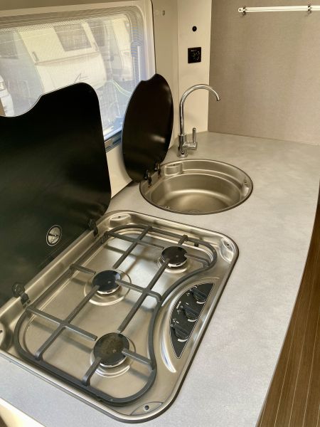 En venta Etrusco A7300 DB Blanco 2021 Sevilla foto 3