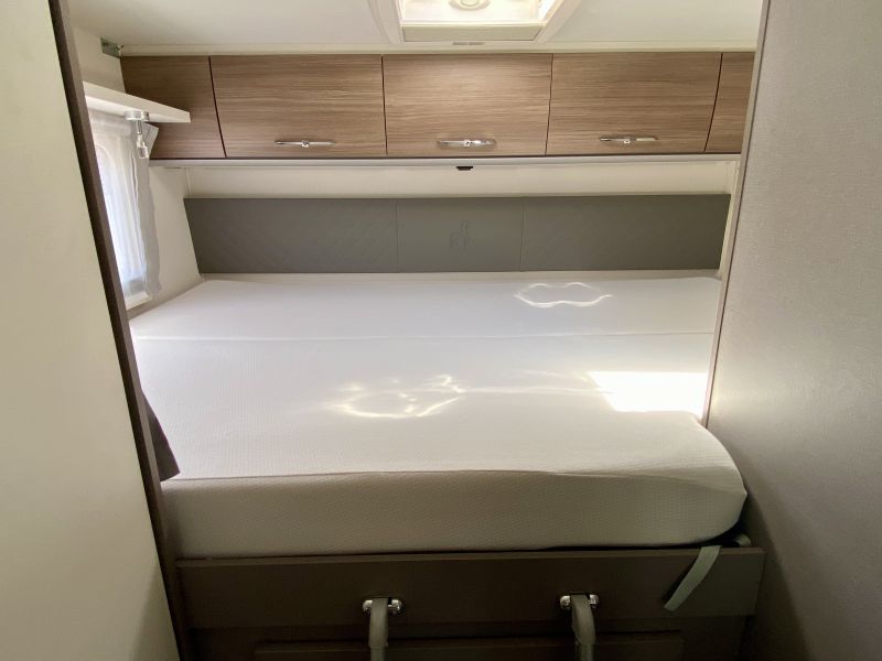 En venta Etrusco A7300 DB Blanco 2021 Sevilla foto 5