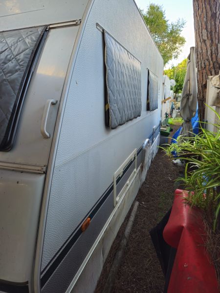 En venta Eifelland 520 tkm Blanco 2005 Barcelona foto 2
