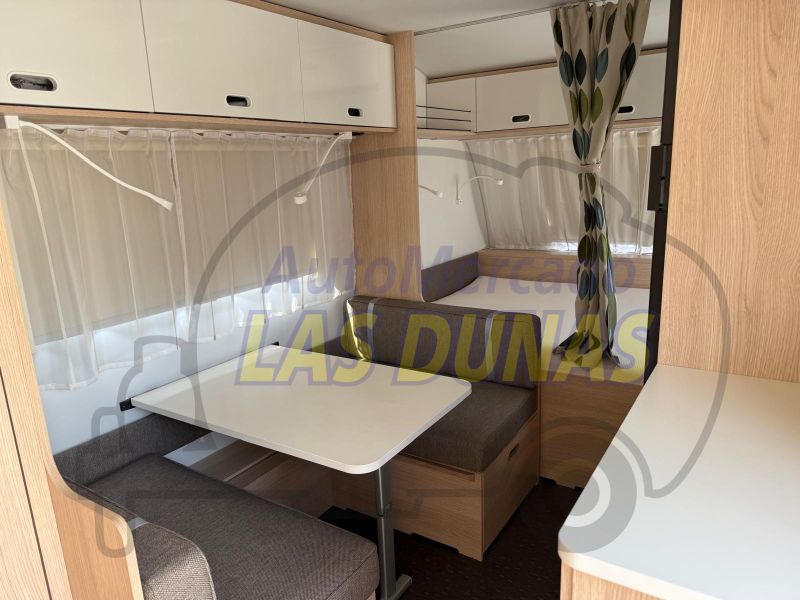 En venta Adria Aviva442 PH  Blanco 2024 Alicante foto 8
